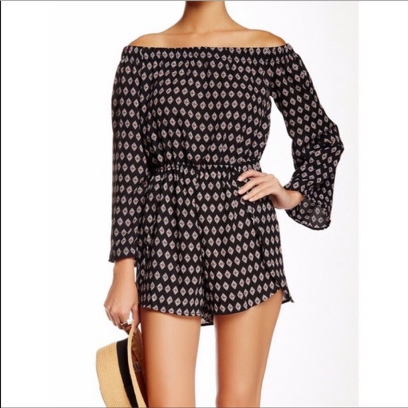 Romeo & Juliet Couture Pants - Romeo and Juliet Couture Off the shoulder Romper